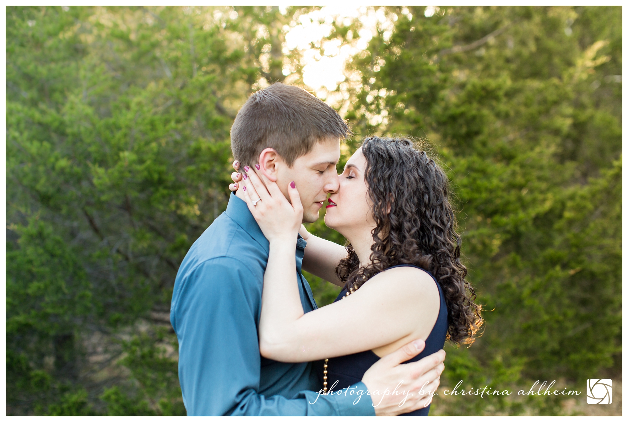 Klondike_Park_Augusta_Missouri_Engagement_Photographer_ErinJoe-5