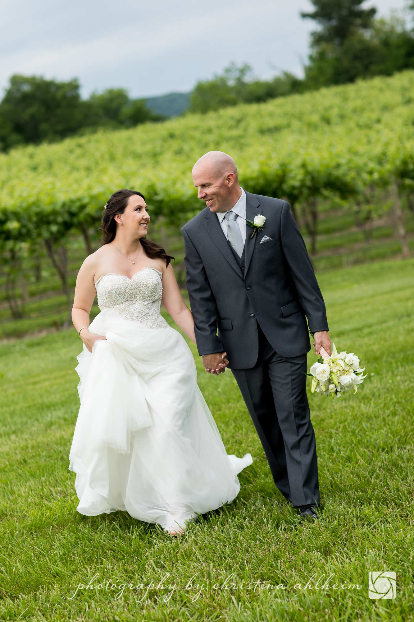 Noboleis Vineyards Wedding Photography MattAbby-9