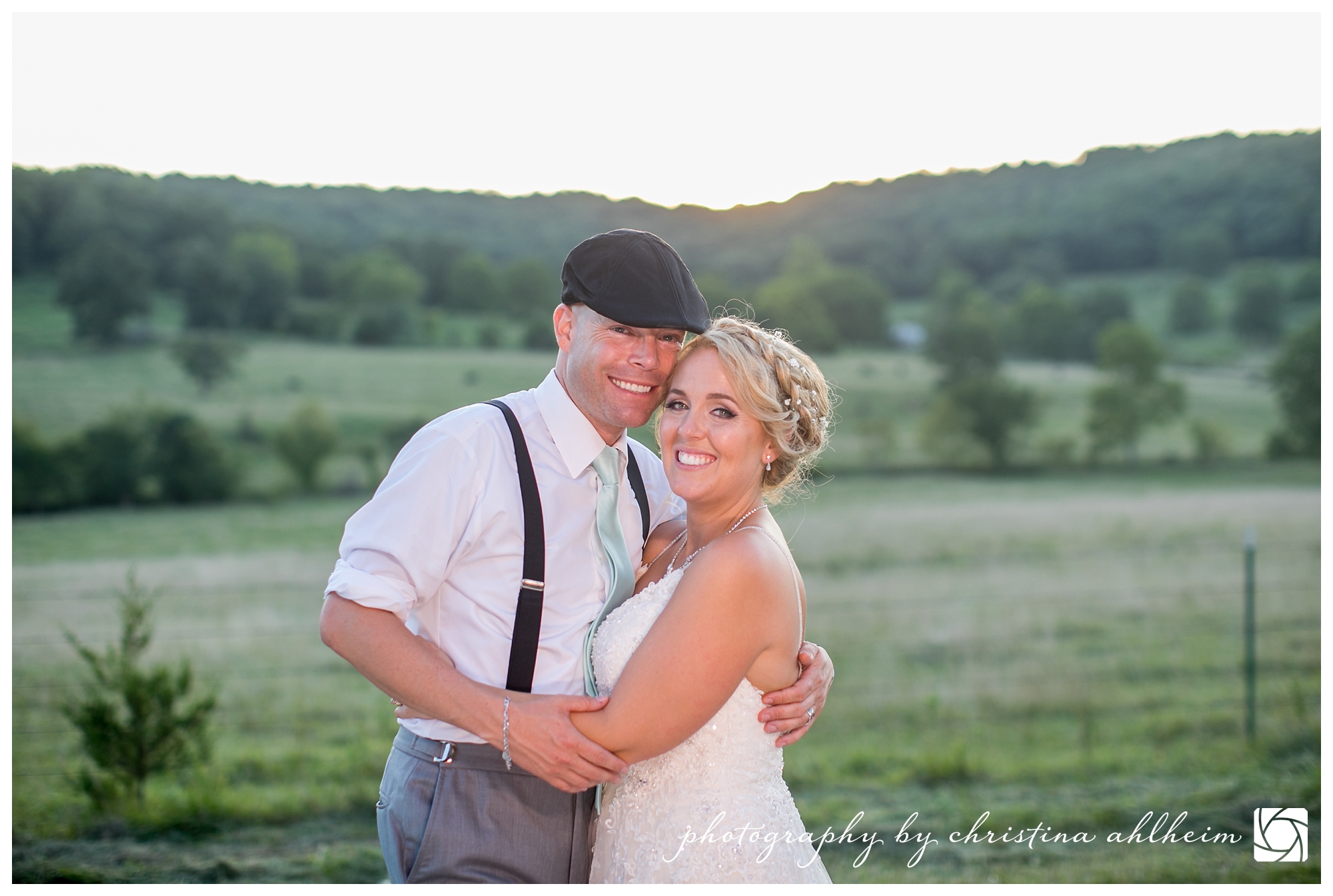 Little Piney Lodge Hermann Wedding Photographer