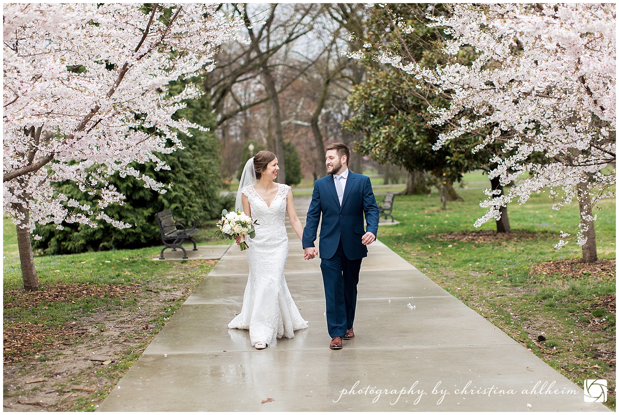 St Louis Spring Wedding Photographer Old Post Office