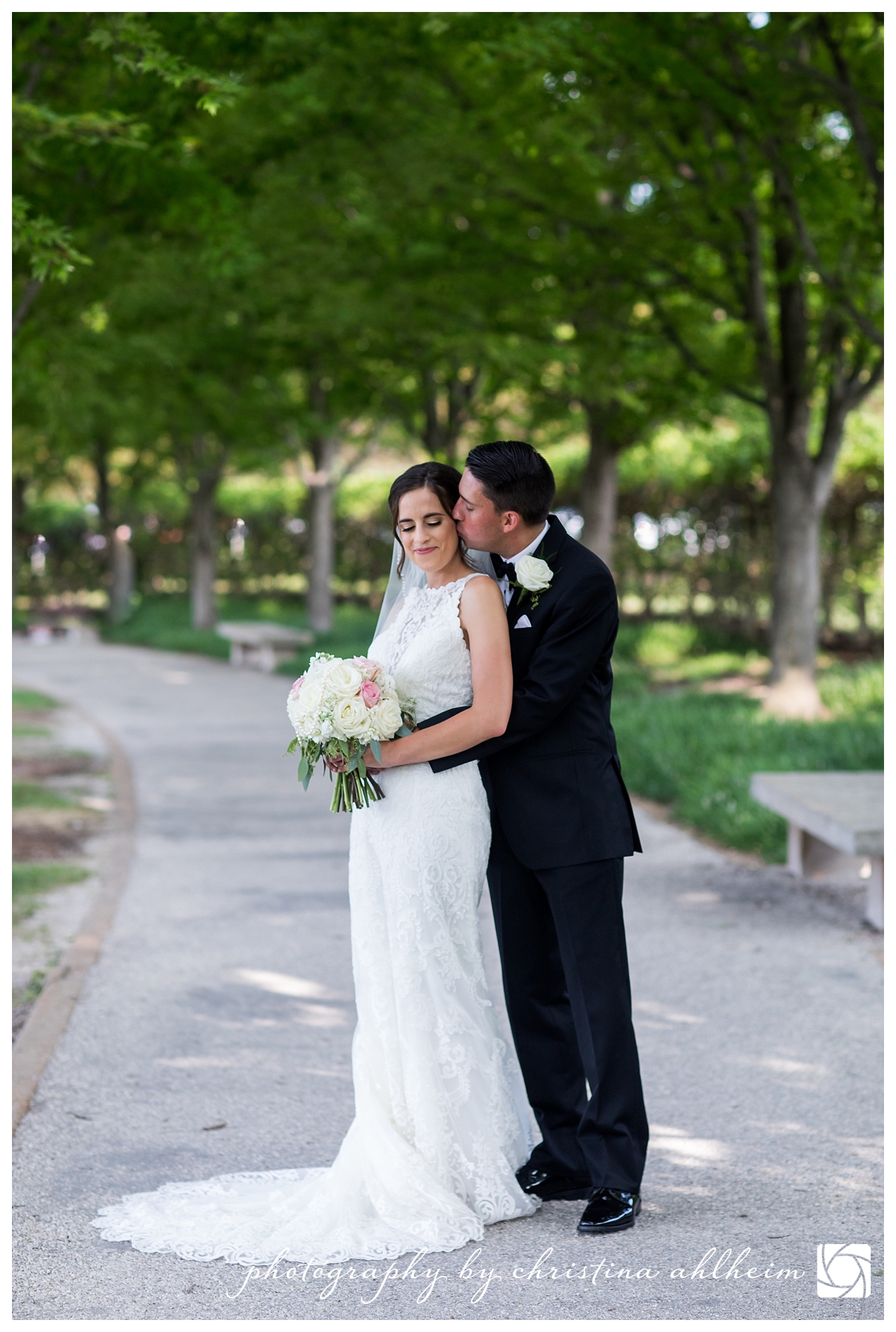 St. Louis Forest Park Wedding Photography