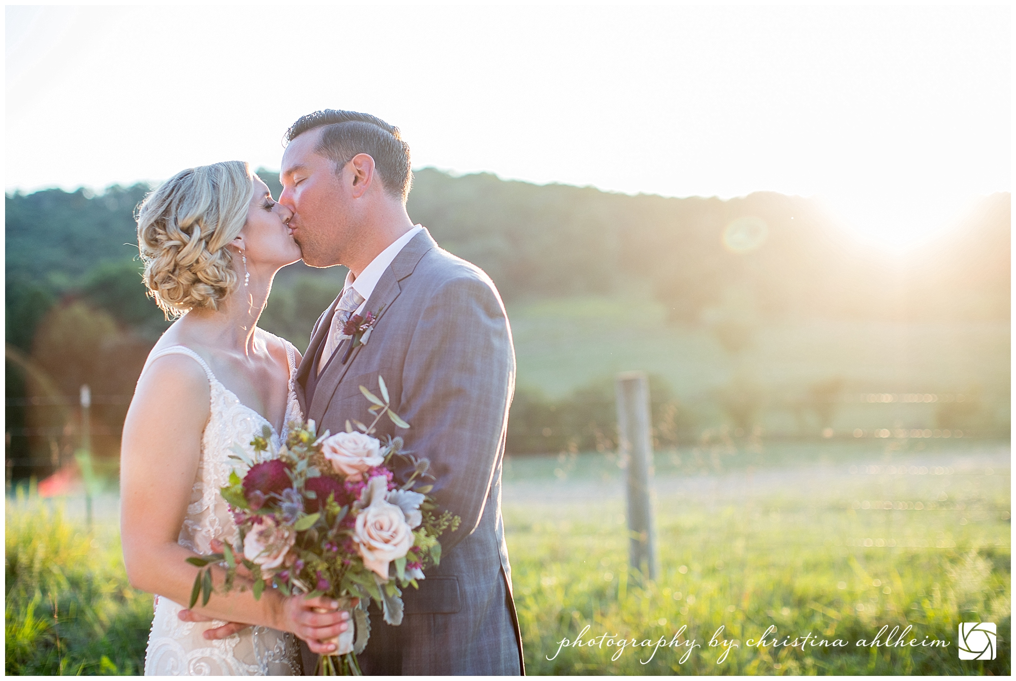 Little Piney Lodge Hermann Wedding Photography