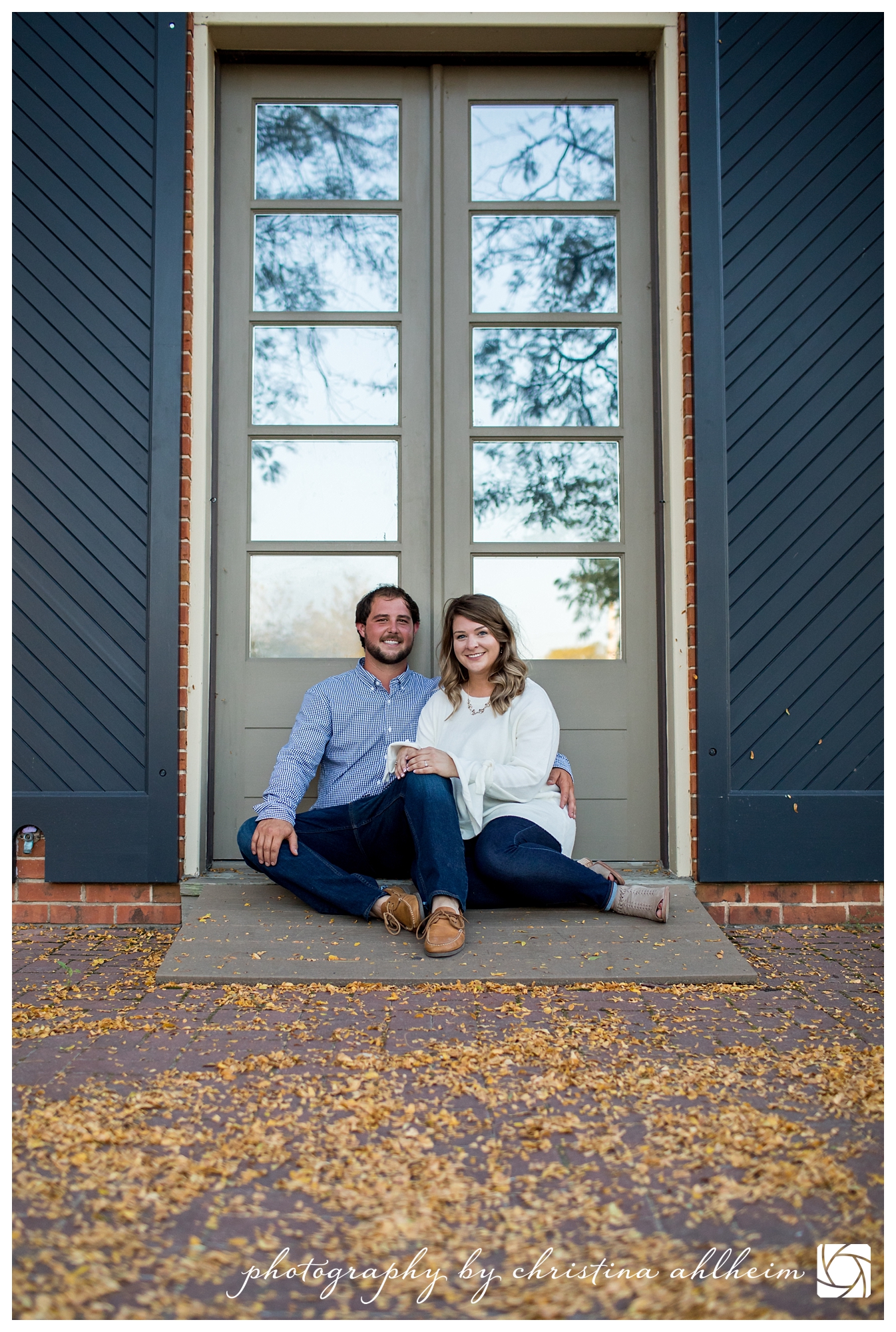 Downtown Hermann Missouri Engagement